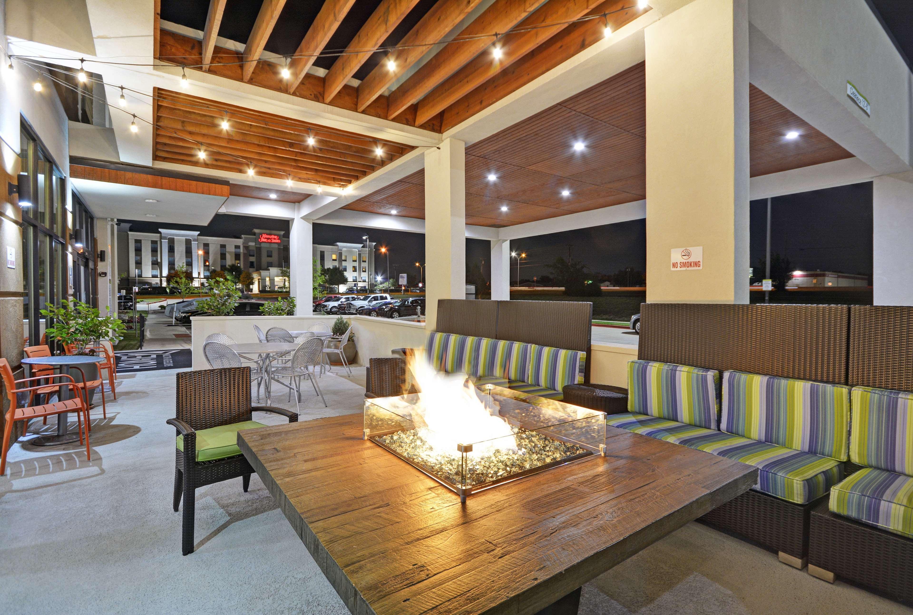 Home2 Suites By Hilton Dallas Desoto Εξωτερικό φωτογραφία